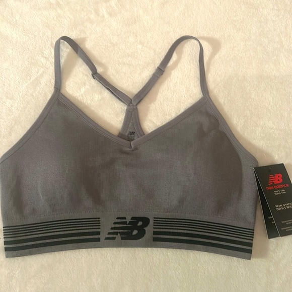 New Balance Active Top Size XL - Picture 2 of 5